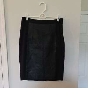 The Limited Black Pencil Skirt Knee-Length